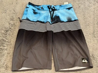 Pantalones cortos de natación Quiksilver para hombre 27 azul gris bolsillo a rayas playa surf Foto 1 de 4