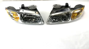 Set of Genuine OEM 1996-2000 DODGE CARAVAN FRONT HEADLIGHT HEADLAMP ASSEMBLYS - Picture 1 of 10