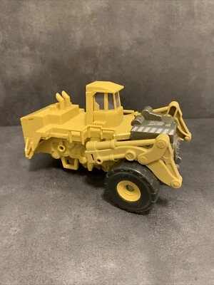 SCRAPPER Incomplete Transformers Revenge of the Fallen ROTF Devastator Part - Image 1 of 4