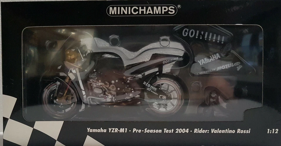 MINICHAMPS Yamaha YZR-M1 Pre-Season Test 2004 Rider Valentino Rossi 1/12 JPN    - Immagine 1 di 1