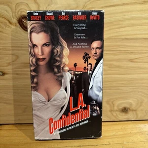 L.A. Confidential (VHS) * Buy 2 Get 1 Free - Bundle Shipping Discount - Picture 1 of 2