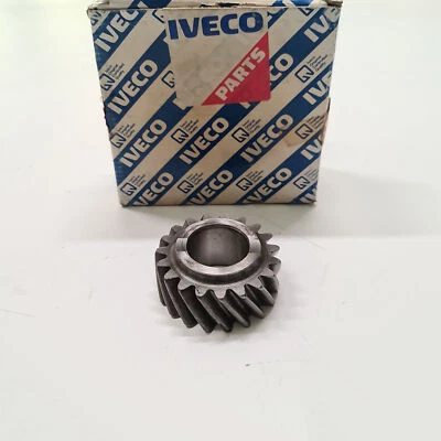 ZF S5-18/3 REVERSE GEARBOX Fiat Iveco ORIGINAL 9921550 - Image 1 of 4