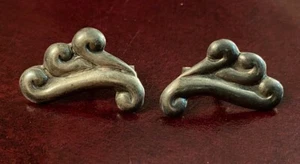Vintage Pair 925 Sterling Silver Mexico Screw Back Ocean Wave Earrings - Picture 1 of 5