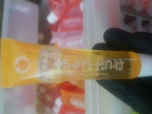 lip gloss - Bild 1 von 12