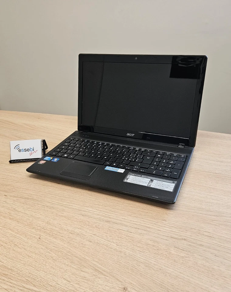 NOTEBOOK ACER ASPIRE 5742 i5 1ST GEN 4GB 128GB 15,4" USATO* - Immagine 1 di 1