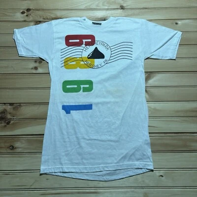 Vintage 80s Hershey Park Pennsylvania Rainbow 1989 Chocolate Kisses Shirt - M - Image 1 of 4