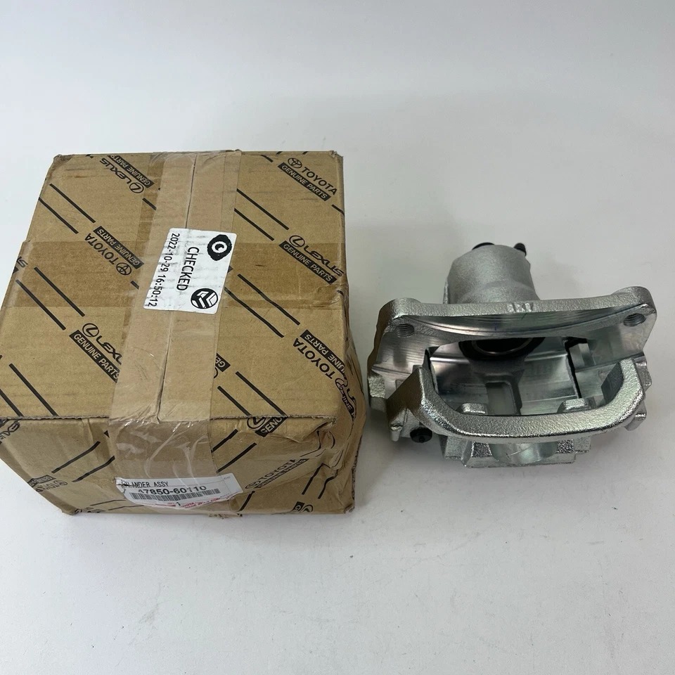 Toyota 47850-60110 Cylinder Assembly Rear Di For2015-2021 Toyota Land Cruiser Foto 1 de 4