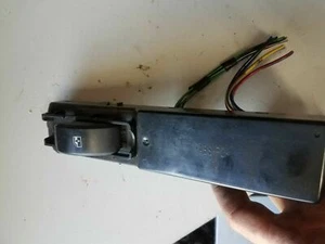 2003-2011,2004,2005,2006, SAAB 9-3-RH or LH Power Window Switch OEM-LEFT RIGHT - Picture 1 of 3
