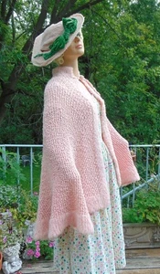 Vtg 1920/30s Byrdana Hand Knitted Pink cape & hat - Picture 1 of 18