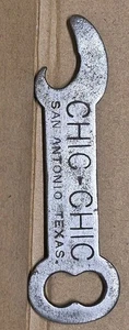 RAR Vintage 2-seitiger Flaschenöffner "CHIC-CHIC" San Antonio, Texas Werbung - Bild 1 von 10