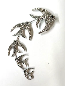 Off Park Collection Flying Birds Clear & Black Crystals on Silvertone Brooch - Picture 1 of 8