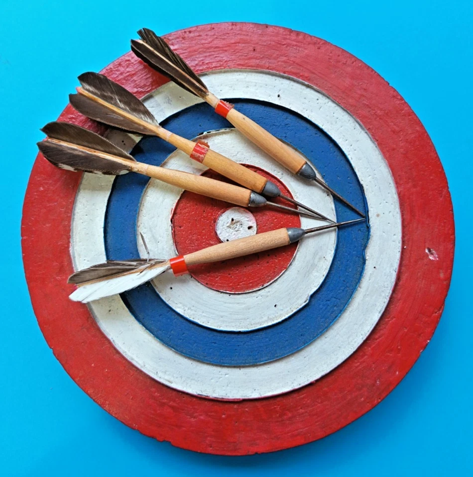 c. 1920 - ANCIEN JEU DE FLECHETTES ET CIBLE DE BISTRO BAR ESTAMINET CAFE JOUET - Photo 1/4