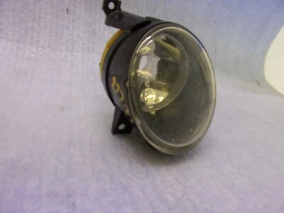 Faro delantero antiniebla pasajero VOLKSWAGEN EOS 2007-2011 R; (montado en parachoques) Foto 1 de 2