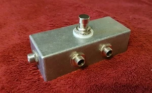Effects Loop Bypass Pedal BYP1 True Bypass for Guitar Effects Pedals Diecast - Picture 1 of 3