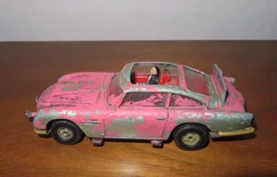 Vintage Corgi Toys 007 James Bond Aston Martin DB5 TLC For Parts or Restore - Image 1 of 4