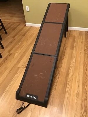 PET GEAR TRAVEL LITE 71" Tri-Fold Dog Cat Ramp 200lbs Cap.  16" Wide - Image 1 of 4