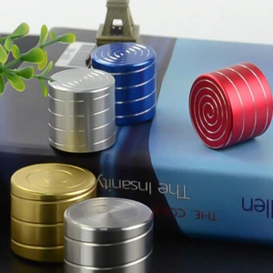 Kinetischer Schreibtisch drehbarer Kreisel Metall Spielzeug Handschmeichler Spinner Ball Kreisel Dekor Spielzeug Geschenk - Bild 1 von 14