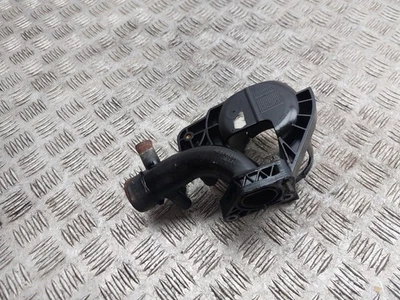 MERCEDES BENZ C CLASS W205 2.1 DIESEL FUEL FILTER HOUSING MOUNT BRACKET 2014 - Image 1 of 4