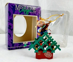 Adorno de Navidad Colección MISTLETOE MAGIC De Colección - Ratón Botellero de Vino - Imagen 1 de 10