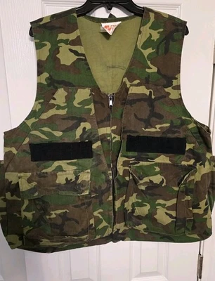 Avid Mens Camo Shooting Vest Hunting XL Open Back Pocket 12 Shotgun Shell Loops - Image 1 of 4