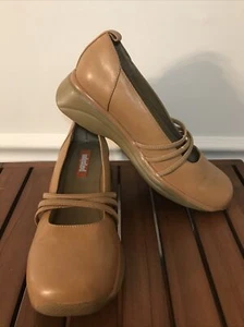 Women's Unlisted  A Kenneth Cole production Tan Leather shoes Low heel~Comfy VGC - Picture 1 of 12