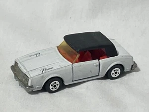 1984 Road Champs Buick Riviera, Doors Open, Top comes off, White, 1/64 - Picture 1 of 4