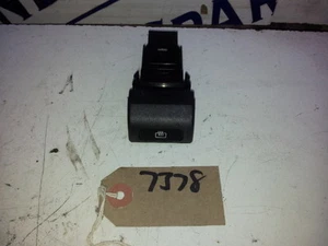 SUBARU IMPREZA HEATED WINDOW SWITCH SPORT AWD 1999 2000cc - Picture 1 of 1