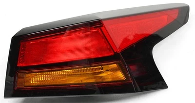 Lámpara trasera halógena del lado derecho del pasajero OEM para Nissan Altima 26550-6CA1A Foto 1 de 4