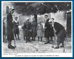 1939  --  MESNIL SAINT LOUP . PARTIE DE CROQUET SUR LA PLACE DE L EGLISE . 4A171 - Picture 1 of 1