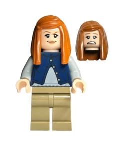 NUEVO LEGO Ginny Weasley Minifigura Azul Oscuro Cárdigan hp437 Harry Potter 76422 - Imagen 1 de 1