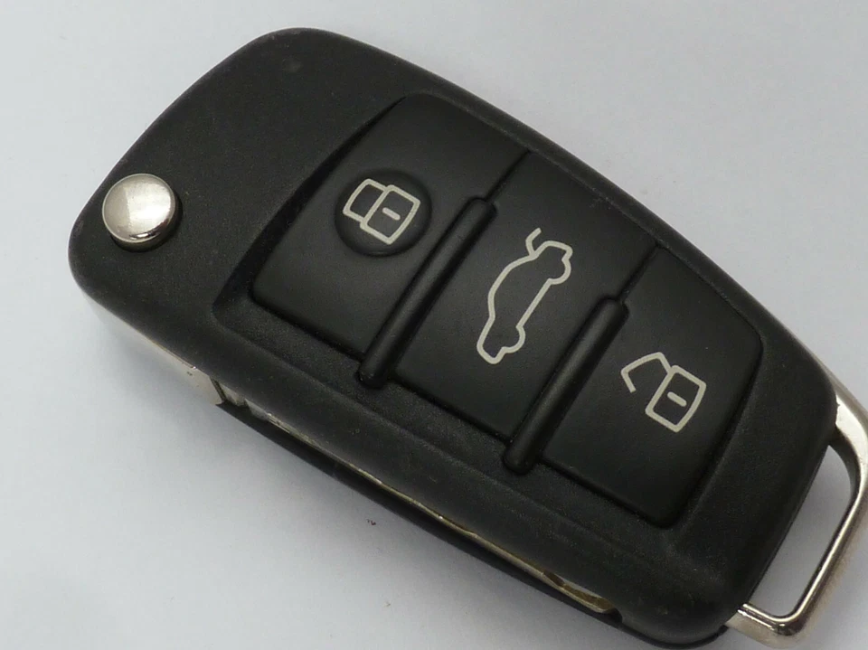 Оригинальный умный брелок для бесключевого доступа пульт дистанционного управления для универсала Audi A6 Quattro 2009-2010 годов выпуска премиум-класса - Изображение 1 из 1