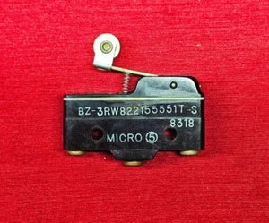 Mikroschalter BZ-3RW82215551T-S, 10A, 125, 250, 480 VAC / 125, 150 VDC - NEU - Bild 1 von 3