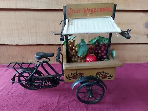 VINTAGE FRUIT SELLER BICYCLE IRON AND WOOD -FRUIT & VEGETABLE STAND FARM GARDEN - Picture 1 of 12