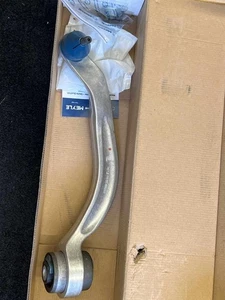 Lower Control Arm Front rear AUDI A4 Left 96 97 98 99 00 01 02 03 04 05 06 - Picture 1 of 2