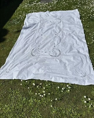 nappe ancienne blanche brodée 170 X 254 - Photo 1/4