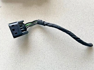 04-10 MERCEDES-BENZ SLK280 SLK350 R171 ~ LEFT FRONT WINDOW REGULATOR MOTOR PLUG - Picture 1 of 3