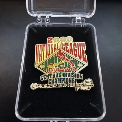 St Louis Cardinals National League Champions 2000 MLB Lapel Pin Brand New MORE - Image 1 of 2