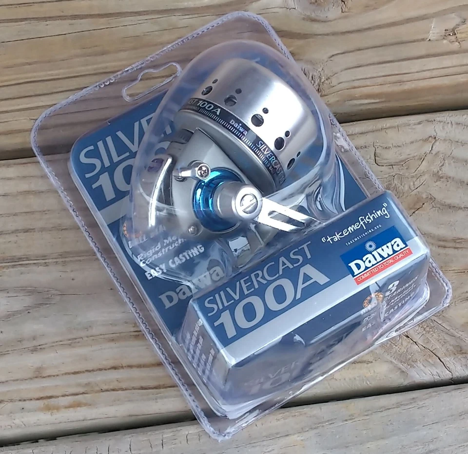 Daiwa Silvercast 100 A Spincast Reel SC100A-CP Fishing Reel 4.3:1 Gear Ratio - Image 1 of 4