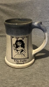 Studio Art Pottery Becher - The Lusty Wench - Steinzeug - signiert - Bild 1 von 11