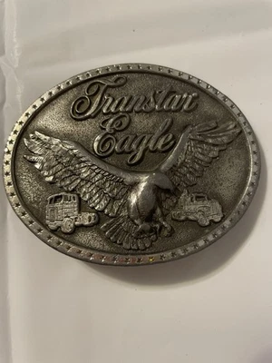 Cosechadora internacional de latón macizo con hebilla de cinturón Transtar Eagle de colección Foto 1 de 4