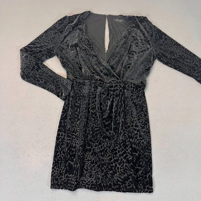 All Saints 8 码 Laney Devore 黑色天鹅绒倦怠人造长袖裹身连衣裙 — 第 1/4 张图片