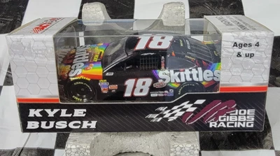 2017 Camry #18 Kyle Busch SKITTLES SWEET HEAT 1/64 压铸 C181765H4KB — 第 1/3 张图片