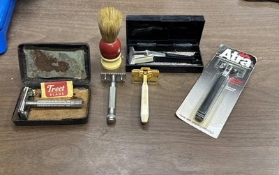 Lot of 5 GILLETTE Safety Razors, Techmatic, Atra, Ever Ready Brush - Image 1 of 4