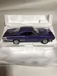 1970 Dodge Coronet SuperBee Plum Crazy 1:18 GMP 18860 - Picture 1 of 12