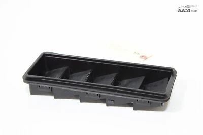 Jaguar XE 2017-2020 cuarto trasero derecho panel aire aire presión ventilación parrilla OEM Foto 1 de 4