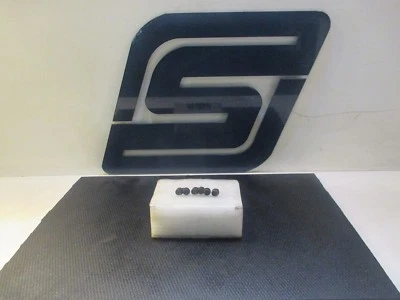 2004 Mitsubishi Diamante OEM заводской 6G74 левый клапан угловые болты - Изображение 1 из 4