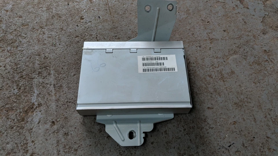 JEEP GRAND CHEROKEE WK MODULE ECU P05064118AF - Image 1 of 4