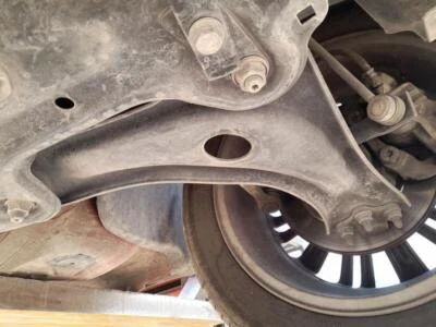 9670772080 brazo de la suspensión inferior para PEUGEOT 208 I (CA CC ) 4975846 - Imagen 1 de 3