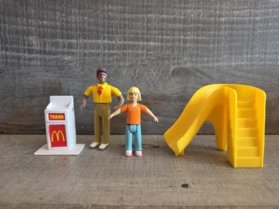 Vintage 2003 McDonalds Play Restaurant Playset Replacement Parts Lot g56 - Image 1 of 4