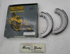 Pair of EMGO NOS Triumph Drum Brake Shoes T90 T100 T120 T150 93-81010 - Picture 1 of 4